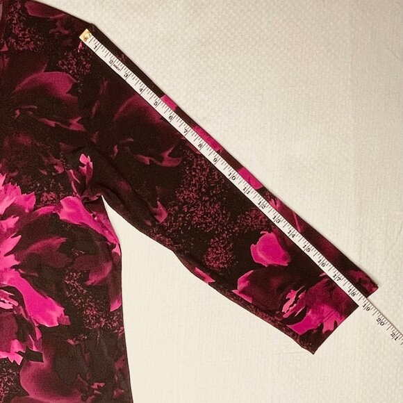 Tanjay Fuchsia and Black Floral Print Top – Size Medium - Picture 7 of 9